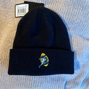 Green Bay Packers NFL Beanie New with tags. Vintage Logo
